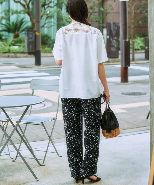 SMILE LAND(スマイルランド)の「<大きいサイズ> ゆるストレートプリントパンツ(ゆったりヒップ)(その他パンツ・レディース・ブルー系/ブラック系/ブラック系その他/ブラウン系・L/LL/3L/5L/4L)」の9枚目の写真