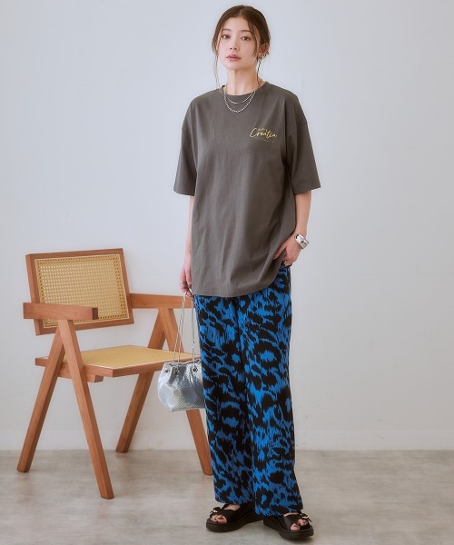 SMILE LAND(スマイルランド)の「<大きいサイズ> ゆるストレートプリントパンツ(ゆったりヒップ)(その他パンツ・レディース・ブルー系/ブラック系/ブラック系その他/ブラウン系・L/LL/3L/5L/4L)」の10枚目の写真