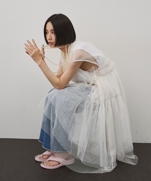 LA BELLE ETUDE チュールフリルデザインフレンチスリーブ