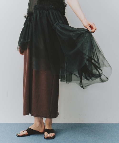 LA BELLE ETUDE(ラベルエチュード)の「フレンチスリーブレイヤードギャザーチュールデザイントップス(シャツ/ブラウス・レディース・ホワイト/レッド/ブラック/カーキ・FREE)」の11枚目の写真