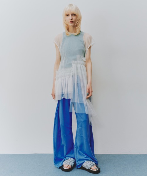 LA BELLE ETUDE(ラベルエチュード)の「フレンチスリーブレイヤードギャザーチュールデザイントップス(シャツ/ブラウス・レディース・ホワイト/レッド/ブラック/カーキ・FREE)」の19枚目の写真