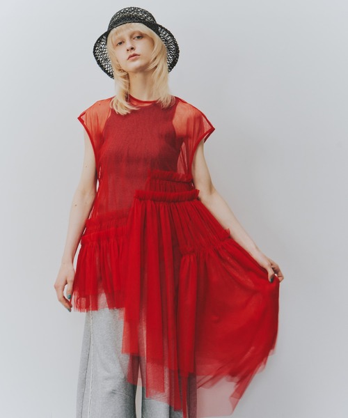 LA BELLE ETUDE(ラベルエチュード)の「フレンチスリーブレイヤードギャザーチュールデザイントップス(シャツ/ブラウス・レディース・ホワイト/レッド/ブラック/カーキ・FREE)」の12枚目の写真