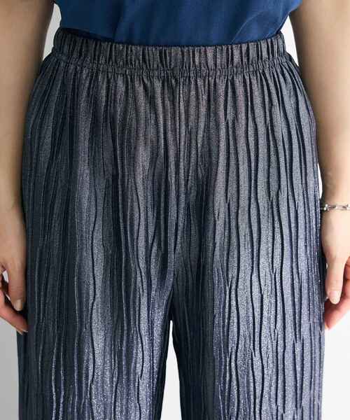 Green Parks(グリーンパークス)の「セルフカットウェーブプリーツパンツ(その他パンツ・レディース・チェック/ドット/ライトイエロー/ネイビー・FREE)」の9枚目の写真