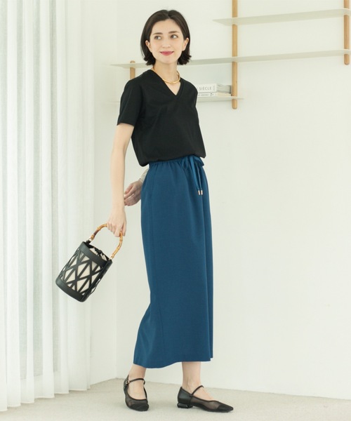 OPAQUE.CLIP（オペークドットクリップ）の「◆《5色展開／SS-LLサイズ》VネックベーシックTシャツ【接触冷感／洗濯機洗い可】（Tシャツ/カットソー・レディース・ホワイト/ライトイエロー系8/ブラック/ブラウン系その他/チャコールグレー・36/38/40/42/34）」の18枚目の写真