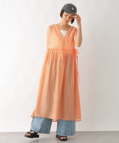 LEPSIM(レプシィム)の「2WAYスリットベストワンピース 326082(ワンピース・レディース・ブラック/オレンジ・FREE)」の15枚目の写真