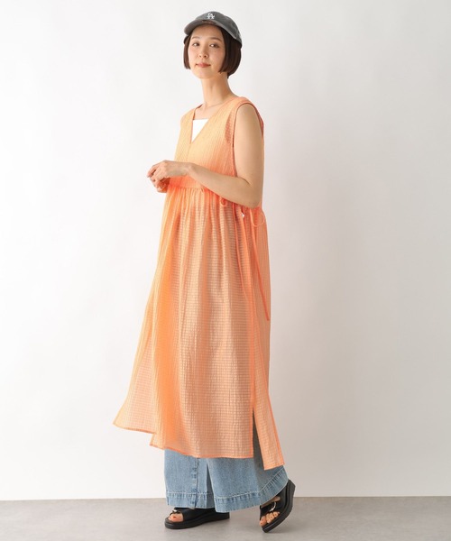 LEPSIM(レプシィム)の「2WAYスリットベストワンピース 326082(ワンピース・レディース・ブラック/オレンジ・FREE)」の16枚目の写真