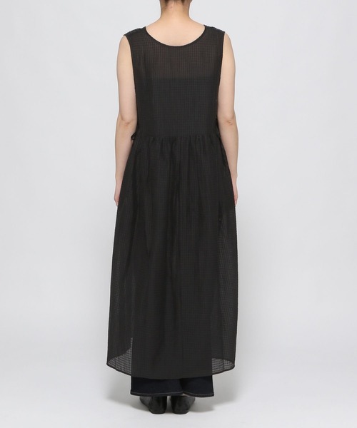 LEPSIM(レプシィム)の「2WAYスリットベストワンピース 326082(ワンピース・レディース・ブラック/オレンジ・FREE)」の19枚目の写真