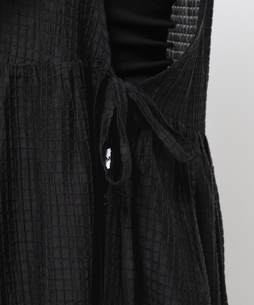 LEPSIM(レプシィム)の「2WAYスリットベストワンピース 326082(ワンピース・レディース・ブラック/オレンジ・FREE)」の22枚目の写真