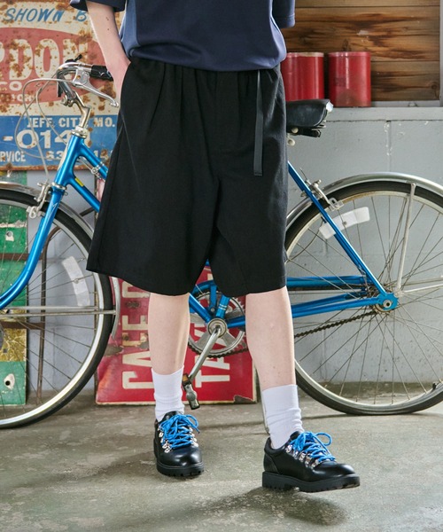 WETTEMPT(ウィテンプト)の「2TUCK ADJUSTER HALF PANTS / ツータックアジャスターハーフパンツ(その他パンツ・メンズ・ブラック/ベージュ・SMALL/MEDIUM/LARGE)」の5枚目の写真