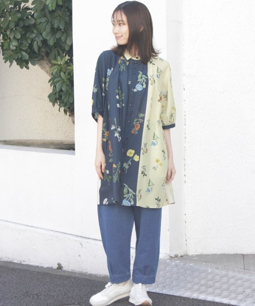 SUPER HAKKA（スーパーハッカ）の「ロゴワンポイント刺繍ライトインレイデニムタックパンツ（デニムパンツ・レディース・ネイビー/ブルー・S/M）」の10枚目の写真