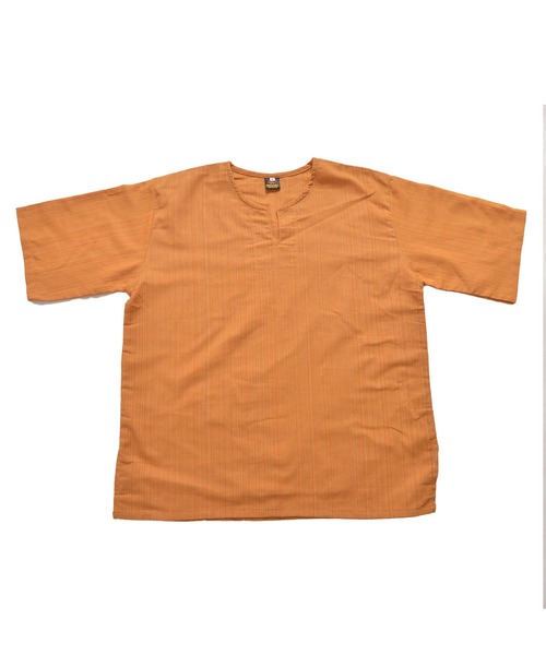 MARAI(マーライ)の「五分袖 半袖 キーネックTシャツ エスニックシャツ(Tシャツ/カットソー・レディース・オレンジ/カーキ/ネイビー/グレー/ブラウン/ブラック/パープル/ダークグリーン/ワイン/キャメル/ライトグリーン/クリーム・MEDIUM/LARGE)」の22枚目の写真
