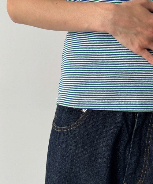 CANAL JEAN（キャナルジーン）の「PLAN　マルチボーダーパイピングタンク（タンクトップ・レディース・ブルー/グリーン・ONE SIZE）」の13枚目の写真