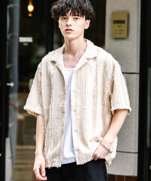 Rocky Monroe(ロッキーモンロー)の「オーバーサイズ フリンジストライプジャガード半袖開襟シャツ(シャツ/ブラウス・メンズ・ブラック/アイボリー/カーキ・M/L)」の3枚目の写真