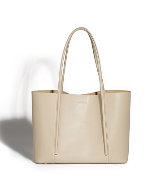 NiiNa(ニーナ)の「【 NiiNa / ニーナ 】高品質牛革 大容量 レザートートバッグ(トートバッグ・レディース・ベージュ/ブラウン/ブラック/ブラウン系その他・FREE)」の18枚目の写真