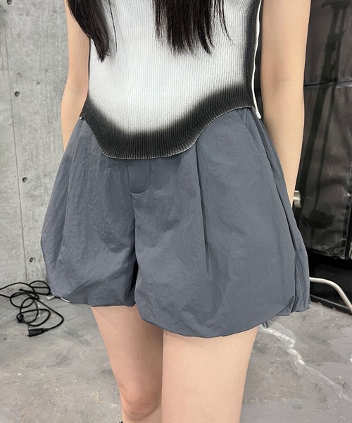 FUNKYFUN 25SS サイドプリーツバルーンショーツ 6部丈 - メルカリ