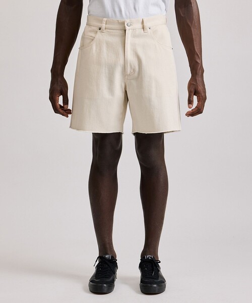 Saturdays NYC(サタデーズ ニューヨークシティ )の「Mario Cut Off Shorts(その他パンツ・メンズ・オフホワイト/ブラック・L/M/S/XL/X-SMALL)」の2枚目の写真