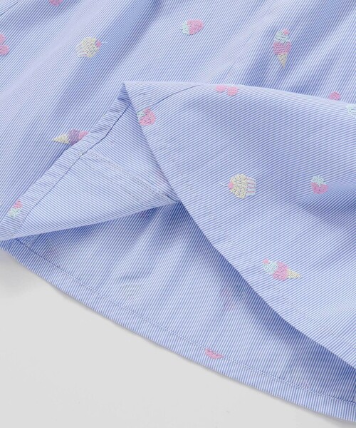 SLAP SLIP(スラップスリップ)の「【お揃い】カラフルスイーツ刺しゅう風発泡プリント柄肩フリルチュニック(80~130cm)(シャツ/ブラウス・キッズ・パープル系その他/ブルー系その他・90cm/80cm/100cm/130cm/110cm/120cm)」の14枚目の写真