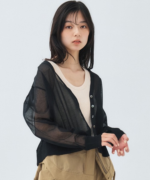 PUBLIC TOKYO(パブリックトウキョウ)の「コットンシアーカーディガン シアートップス(カーディガン/ボレロ・レディース・レッド/ブラック/アイボリー・FREE)」の4枚目の写真