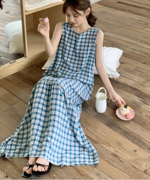 gossip！ロサンゼルス（ゴシップロサンゼルス）の「レトロムード＊プリントキャミソールロングワンピース（ワンピース・レディース・ブルー/ピンク・FREE）」の12枚目の写真