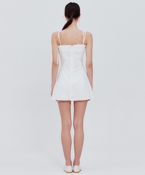 ★韓国大人気★【NOT YOUR ROSE】Lace frill mini dress 韓国 Not your rose】Lace frill mini dress (Ivory/Black)
