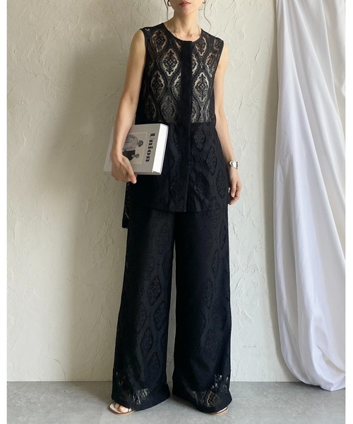 She's Closet(シーズクローゼット)の「ノースリーブラッセルレースジレブラウス&パンツスタイル上下セットアップ(セットアップ・レディース・アイボリー/ブラック・FREE)」の4枚目の写真