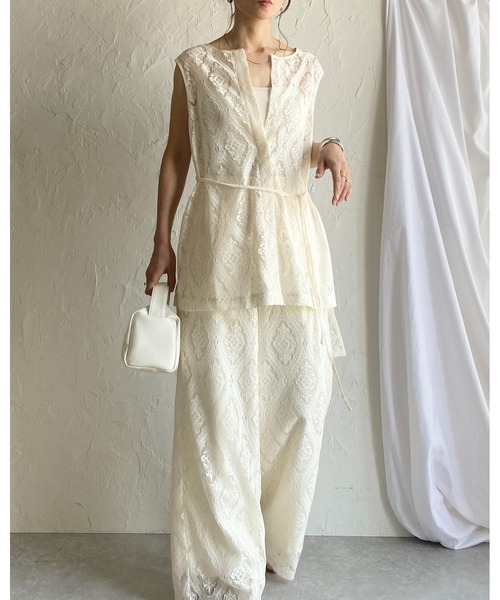 She's Closet(シーズクローゼット)の「ノースリーブラッセルレースジレブラウス&パンツスタイル上下セットアップ(セットアップ・レディース・アイボリー/ブラック・FREE)」の8枚目の写真