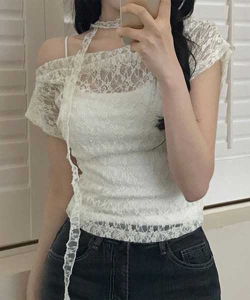 LYEON（リヨン）の「チョーカータイ付きレースオフショルトップス（Tシャツ/カットソー・レディース・オフホワイト/ブラック・FREE）」の16枚目の写真