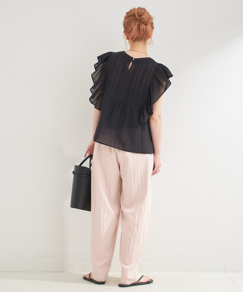 B.C STOCK(ベーセーストック)の「【WEB限定】手洗い可 / フリルピンタックブラウス(シャツ/ブラウス・レディース・ホワイト/サックスブルー/ブラック・FREE)」の15枚目の写真