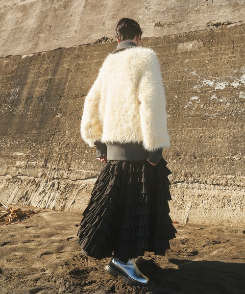 OMMO(オーエムエムオー)の「SHAGGY KNIT BZ(ブルゾン・レディース・オフホワイト/グレー・36/38)」の14枚目の写真