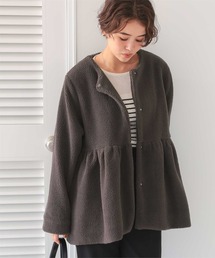 titivate（ティティベイト）の「ペプラムギャザーデザインボアアウター（ノーカラーコート）」