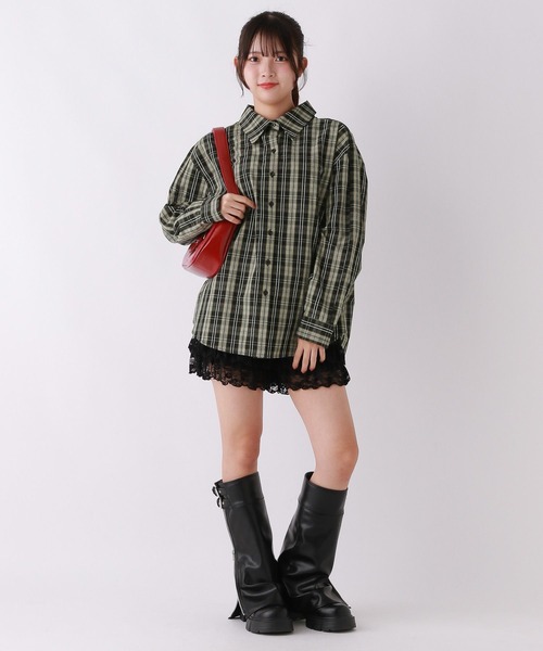 repipi armario(レピピ アルマリオ)の「BACKワッペンルーズチェックシャツ(シャツ/ブラウス・キッズ・ブラウン/ブラック・SMALL/MEDIUM/LARGE)」の7枚目の写真