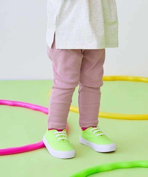 devirock（デビロック）の「【EN-JOY】どっちも前だから1人でお着替え カラフル 無地&総柄 リブパンツ（その他パンツ・キッズ・グリーン系2/ブルー系2/ブルー系1/ベージュ系2/ベージュ系1/グリーン系1/ベージュ系3/ベージュ系4/ピンク系1/パープル系1/パープル系2/ピンク系2/オレンジ系1/ブラック系1/グレー系2/グレー系3/グレー系1・80ｃｍ/90cm/110cm/100cm/120cm/130cm）」の15枚目の写真