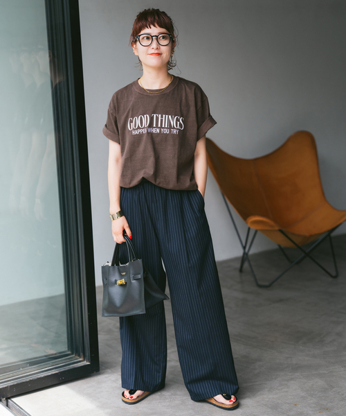 Spick & Span(スピックアンドスパン)の「GOOD ROCK SPEED / グッドロックスピード 別注lettered Tシャツ(Tシャツ/カットソー・レディース・ホワイト/ブラウン・FREE)」の4枚目の写真