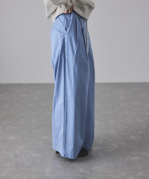 ADAM ET ROPE'（アダムエロペ）の「シャツスラックス（スラックス・レディース・サックスブルー/ベージュ系その他・38/36）」の21枚目の写真