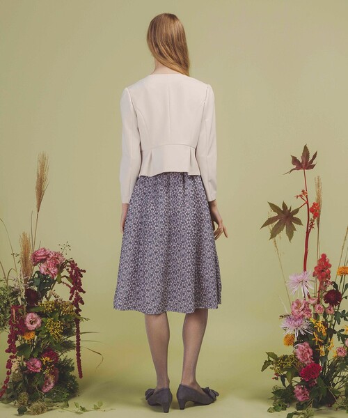 TOCCA(トッカ)の「BUTTERFLY WING ジャケット(ノーカラージャケット・レディース・ブラック系/ベージュ系・0/2/4/6)」の6枚目の写真