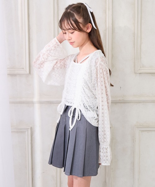 Amourire girl（アムリールガール）の「シャーリングブラウス×ラメリブタンクトップ（シャツ/ブラウス・キッズ・オフホワイト/ブラック・130cm/140cm/150cm/160cm）」の3枚目の写真