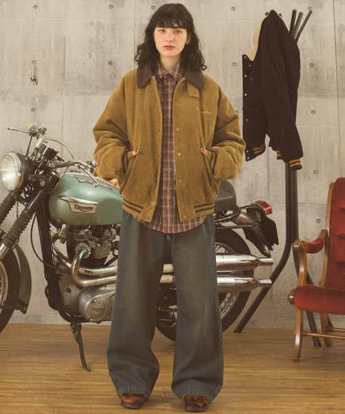 Zooodle(ズードル)の「tuck wide denim pants - タックワイドデニムパンツ -(デニムパンツ・メンズ・ブルー/ブラック・MEDIUM/LARGE)」の22枚目の写真