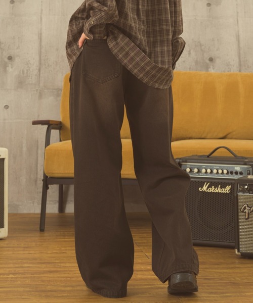 Zooodle(ズードル)の「tuck wide denim pants - タックワイドデニムパンツ -(デニムパンツ・メンズ・ブルー/ブラック・MEDIUM/LARGE)」の6枚目の写真