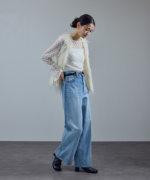 SALON adam et rope'(サロン アダム エ ロペ)の「モヘヤロングシャギーハンドニットベスト(ベスト・レディース・オフホワイト・FREE)」の19枚目の写真