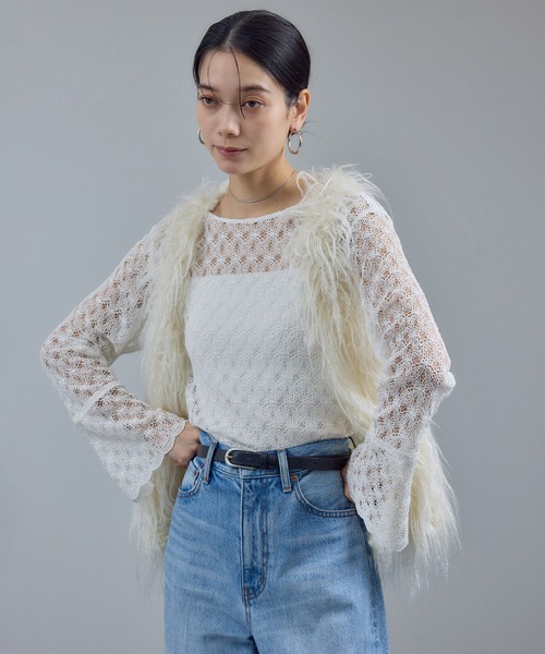 SALON adam et rope'(サロン アダム エ ロペ)の「モヘヤロングシャギーハンドニットベスト(ベスト・レディース・オフホワイト・FREE)」の18枚目の写真