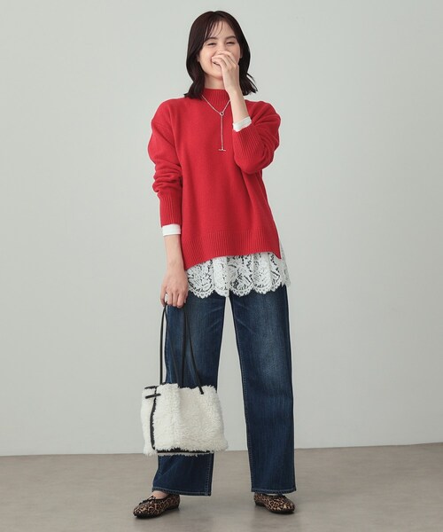 INDIVI(インディヴィ)の「ボアミドルバッグ(ショルダーバッグ・レディース・ホワイト系5/ブラック・00)」の6枚目の写真