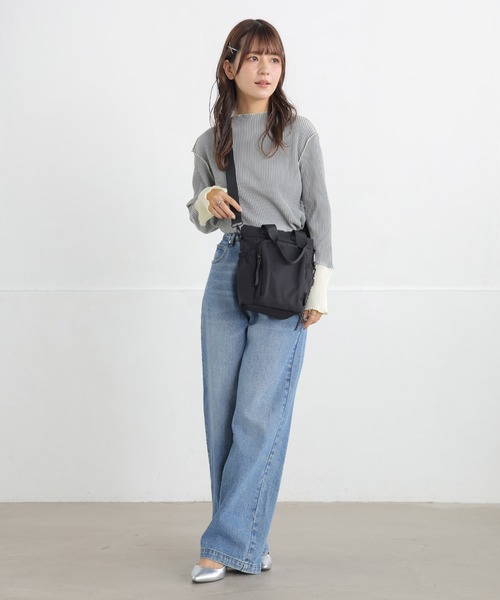 ALTROSE(アルトローズ)の「2way ショルダーバッグ マザーズバッグ お散歩 ナイロン ティム(ショルダーバッグ・レディース・ブラック/モカ/アイボリー・FREE)」の6枚目の写真