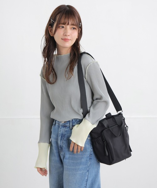 ALTROSE(アルトローズ)の「2way ショルダーバッグ マザーズバッグ お散歩 ナイロン ティム(ショルダーバッグ・レディース・ブラック/モカ/アイボリー・FREE)」の9枚目の写真