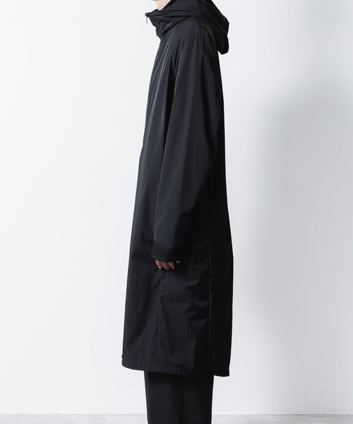 ATTACHMENT（アタッチメント）の「NY 2レイヤー ストレッチライト フーデッドコート / NY 2LAYER STRETCH LIGHT HOODED COAT（その他アウター・メンズ・ダークグレー/ブラック・1/3/2）」の11枚目の写真