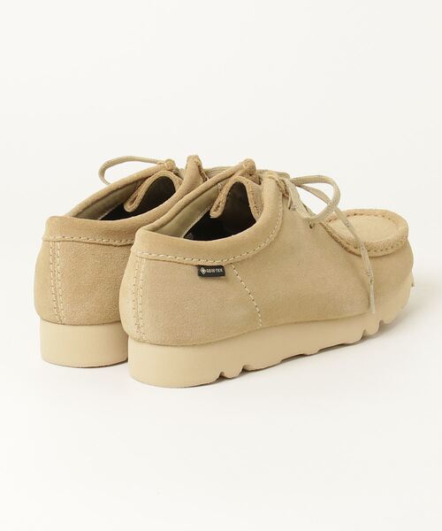 Clarks(クラークス)の「クラークスClarksCLARKSORIGINALSクラークスオリジナルスWallabeeGTXMapleSuedeワラビーゴアテックスメープルスウェード(26179252)(MAPLE)(モカシン/デッキシューズ・メンズ・ベージュ・27.0cm/28.0cm/26.5cm/27.5cm/25.0cm/25.5cm)」の2枚目の写真