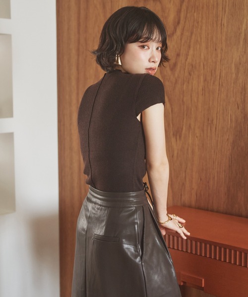 LAULEN(ローレン)の「2way front button lib knit /2wayフロントボタンリブニット(ニット/セーター・レディース・オートミール/ブラウン/チャコールグレー/ブラック・FREE)」の14枚目の写真