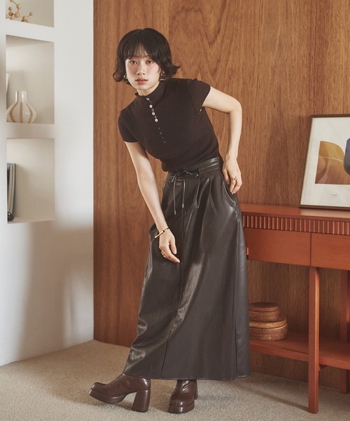 LAULEN(ローレン)の「2way front button lib knit /2wayフロントボタンリブニット(ニット/セーター・レディース・オートミール/ブラウン/チャコールグレー/ブラック・FREE)」の19枚目の写真