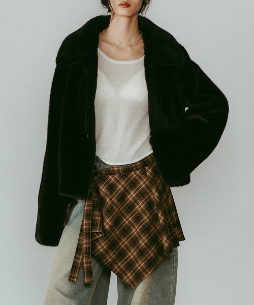 Knuth Marf（クヌースマーフ）の「【Knuth Marf】point collar fur coat/brown /ファーコート（その他アウター・レディース・ブラウン/ブラック・FREE）」の22枚目の写真