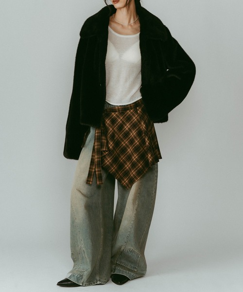 Knuth Marf（クヌースマーフ）の「【Knuth Marf】point collar fur coat/brown /ファーコート（その他アウター・レディース・ブラウン/ブラック・FREE）」の4枚目の写真