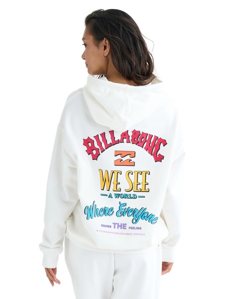 BILLABONG(ビラボン)の「BILLABONG レディース MESSAGE ARCH LOOSE P パーカー 【LOOSE FIT】【2025年秋冬モデル】/ビラボンセットアップ対応バックプリントルーズフィットプルオーバーパーカー・フーディー(パーカー・レディース・ホワイト/オフホワイト/グレー・MEDIUM/LARGE)」の1枚目の写真